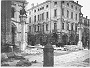 Guerra del 15-18 Visione dei danni provocati da un bombardamento aereo nella piazzetta antistante l' ex Museo Civico (Laura Calore)
